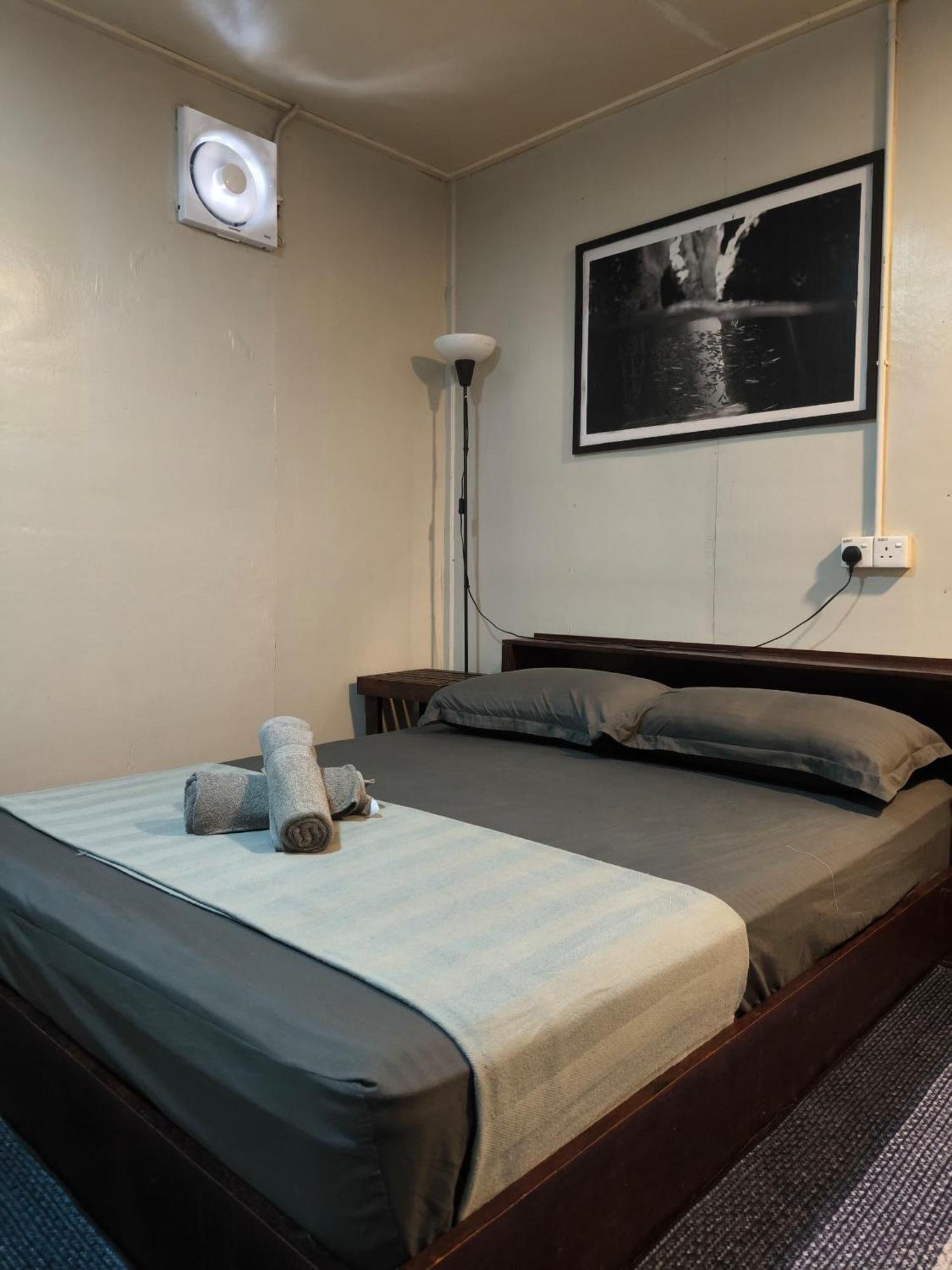 Seahorse Diver Guesthouse Kampong Pasir Panjang  Luaran gambar