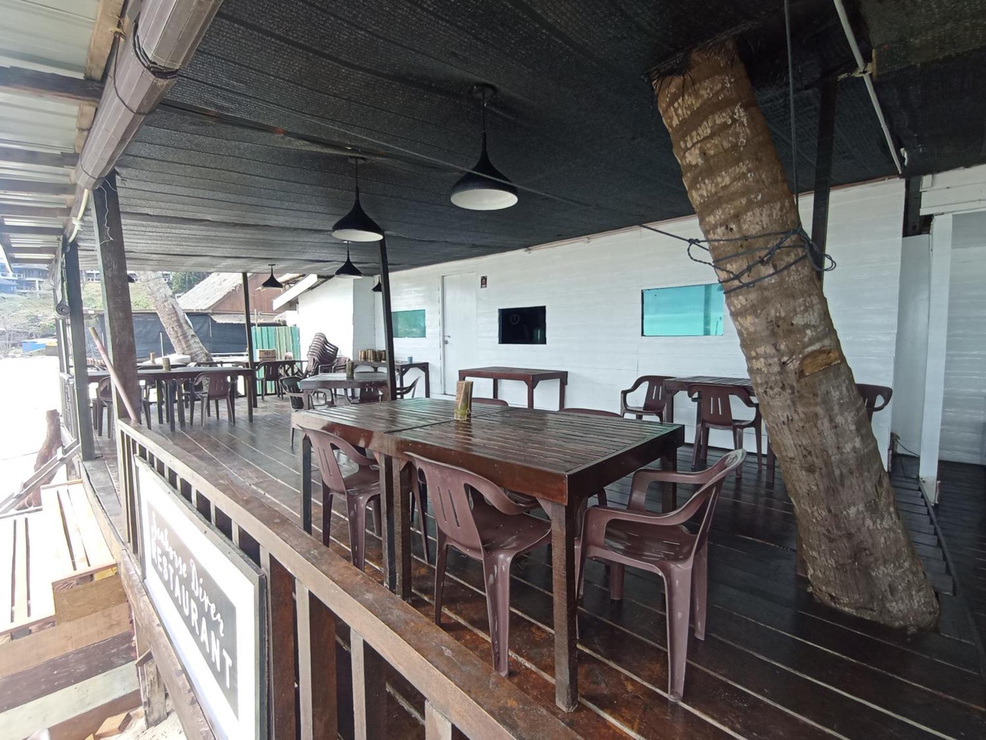 Seahorse Diver Guesthouse Kampong Pasir Panjang  Luaran gambar